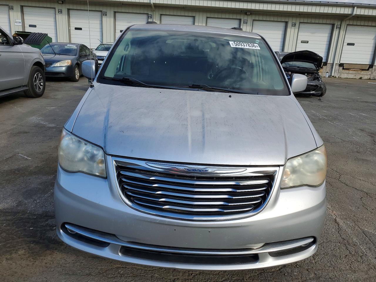 2011 Chrysler Minivan VIN 2A4RR8DG0BR607182 photo 5