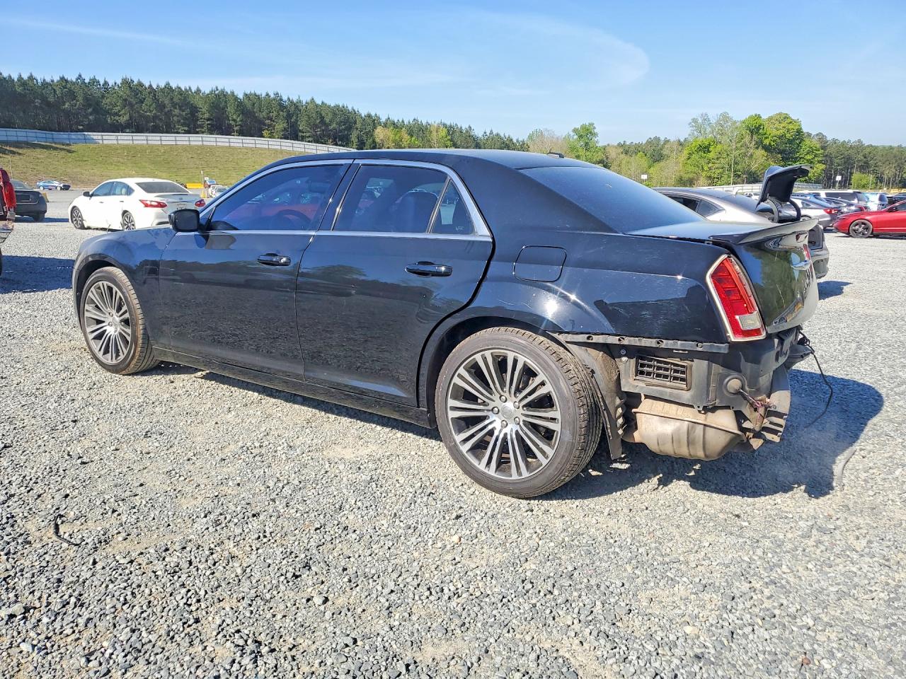 2012 Chrysler 300 VIN 2C3CCADT4CH146582 photo 2