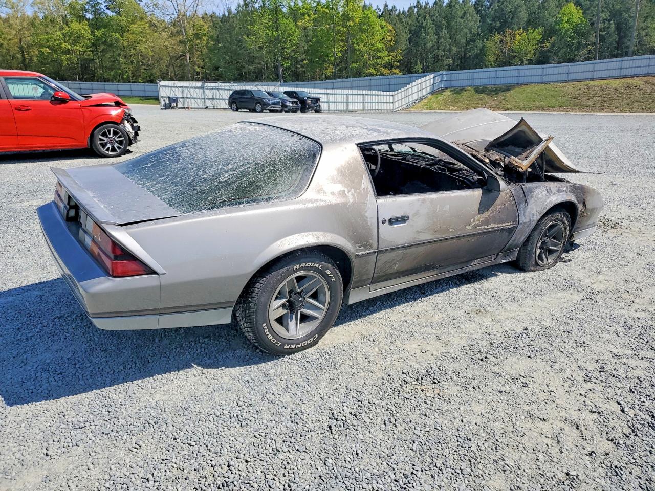 1983 CHEV Camaro VIN 1G1AP87S3DN158856 photo 3