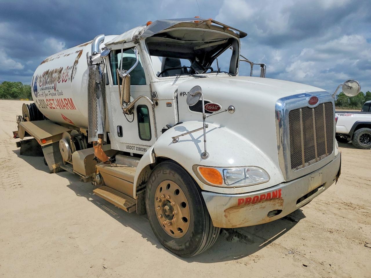 2019 PETERBILT All other VIN 2NP2HM7X6KM415060 photo 1