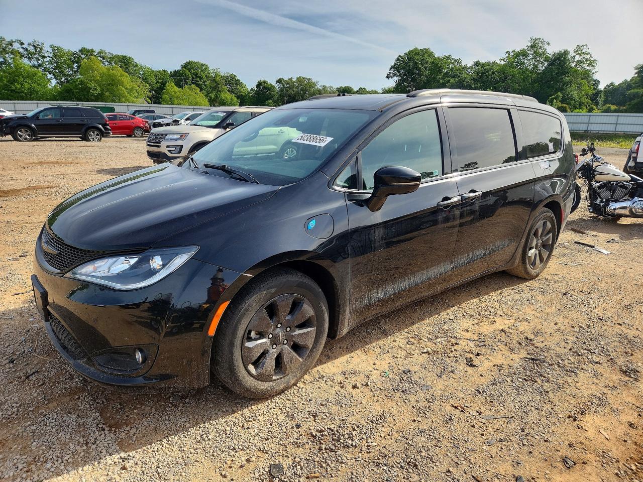 2020 CHRYSLER Pacifica VIN 2C4RC1N76LR267485 photo 1
