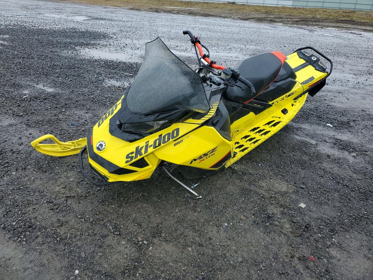 2020 SKI Mxz VIN 2BPSMXLD2LV000023 photo 2