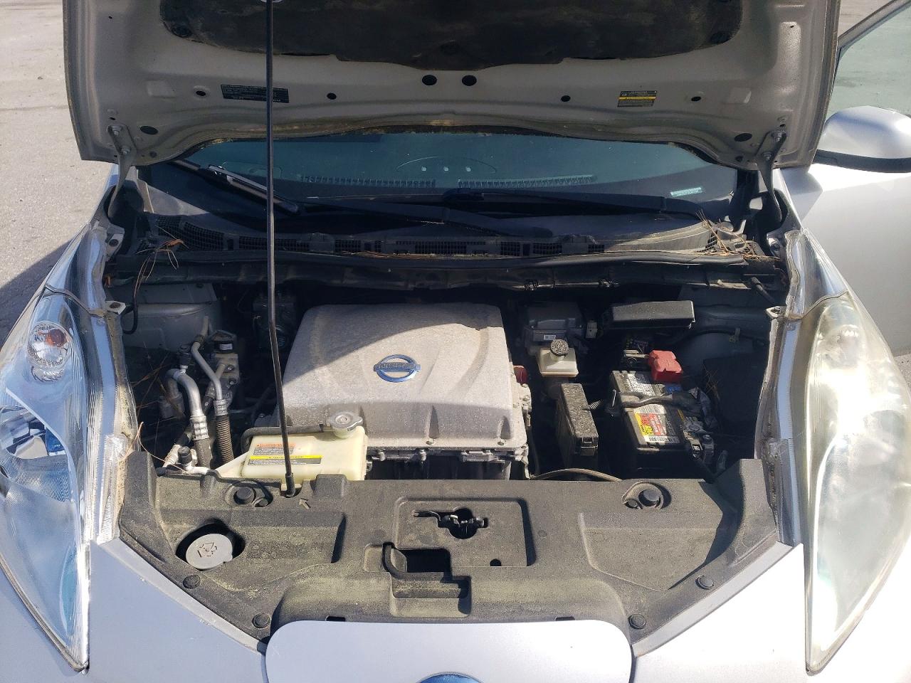 2013 Nissan Leaf VIN 1N4AZ0CP1DC407158 photo 11