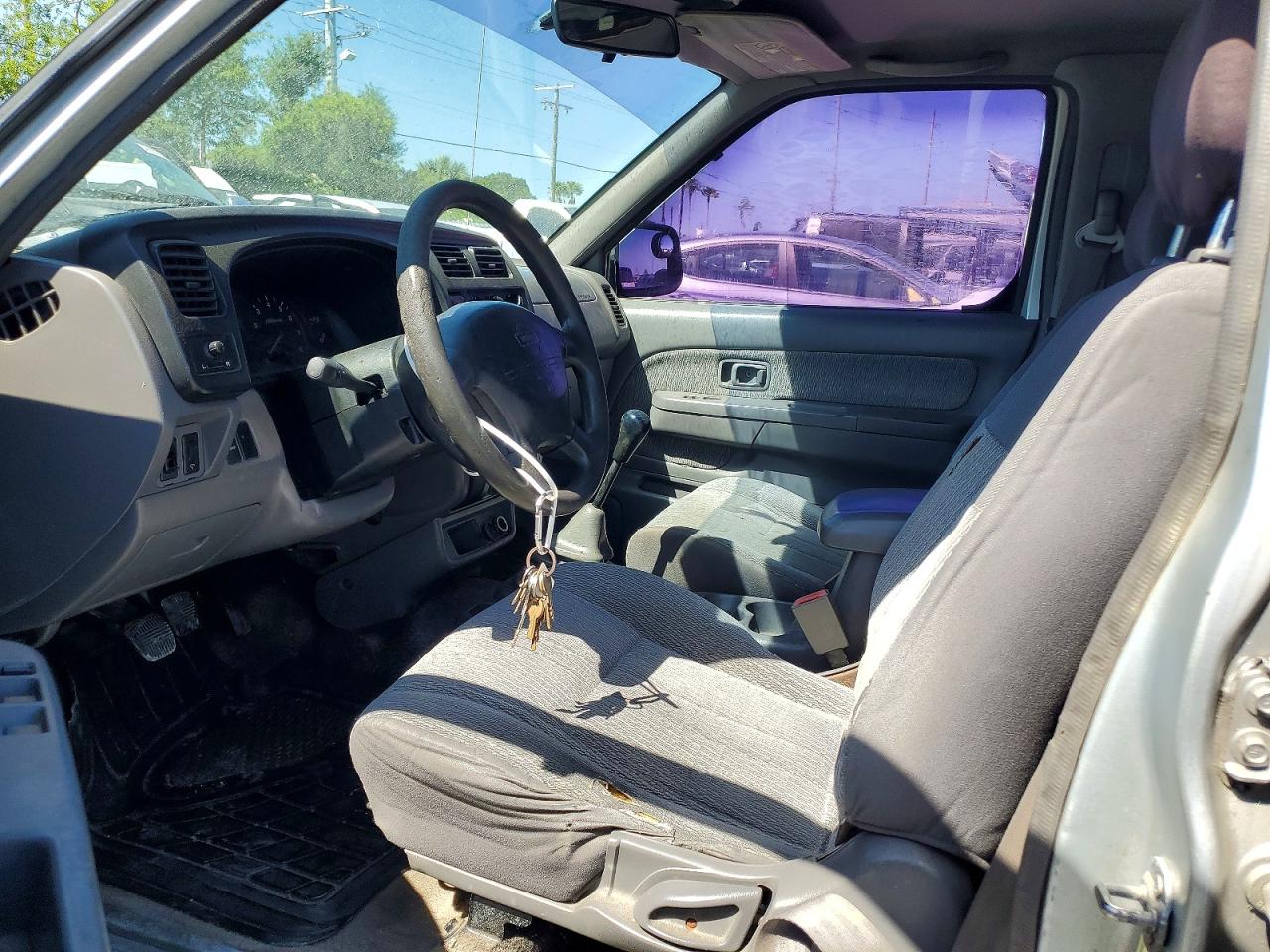 2000 NISSAN Frontier VIN 1N6ED27T4YC325831 photo 8