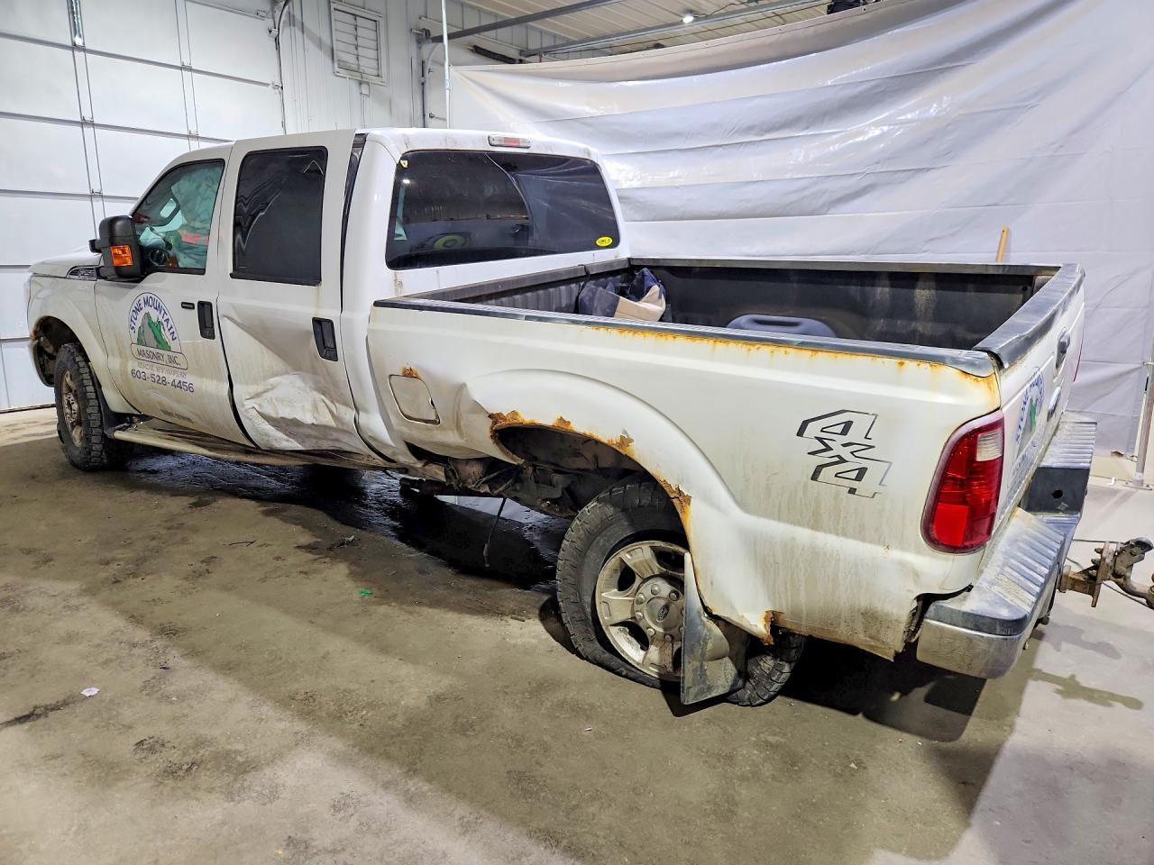 2015 Ford F250 VIN 1FT7W2B65FEB34847 photo 2