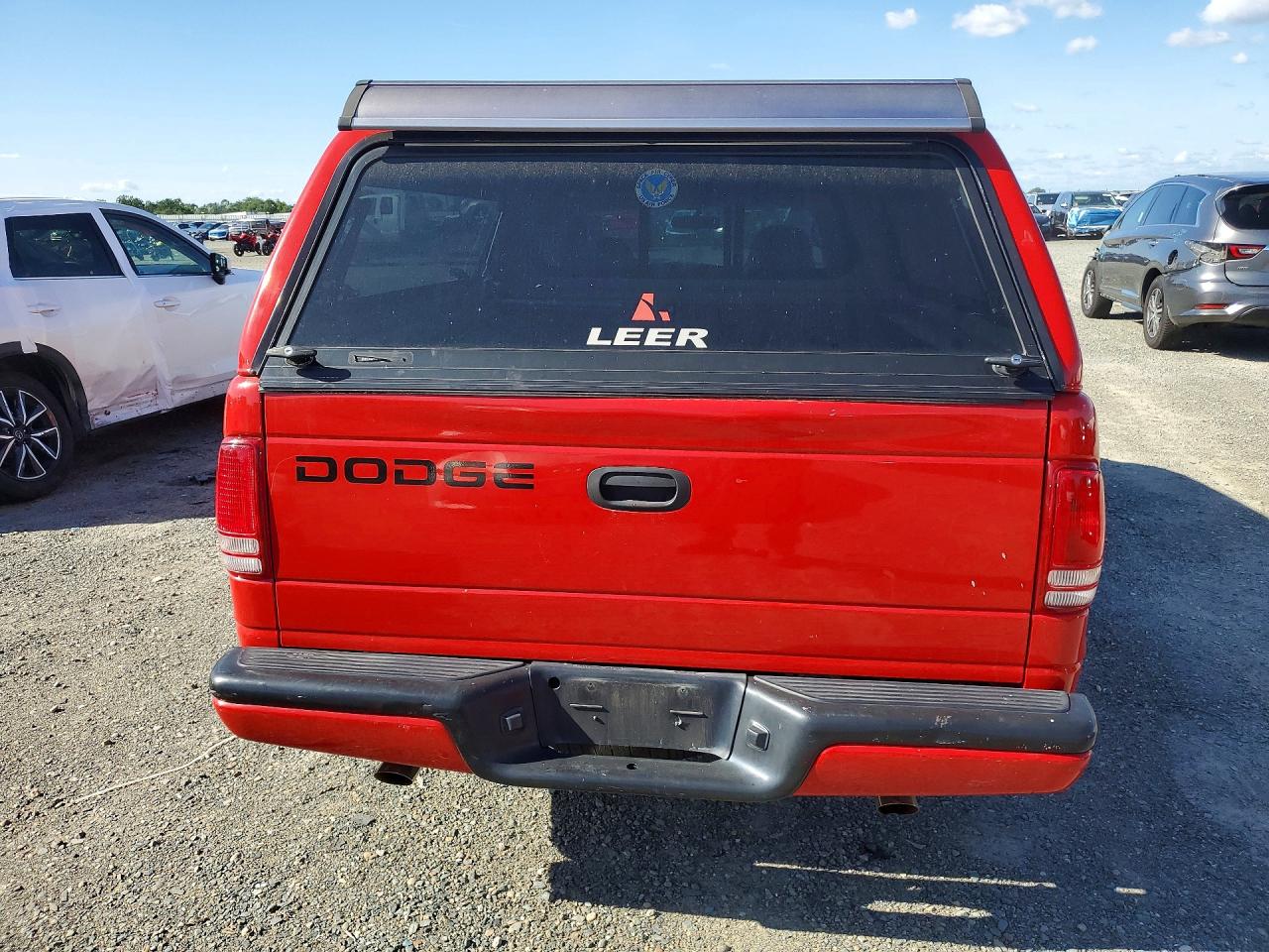 2000 Dodge Dakota VIN 1B7GL22N9YS536665 photo 6
