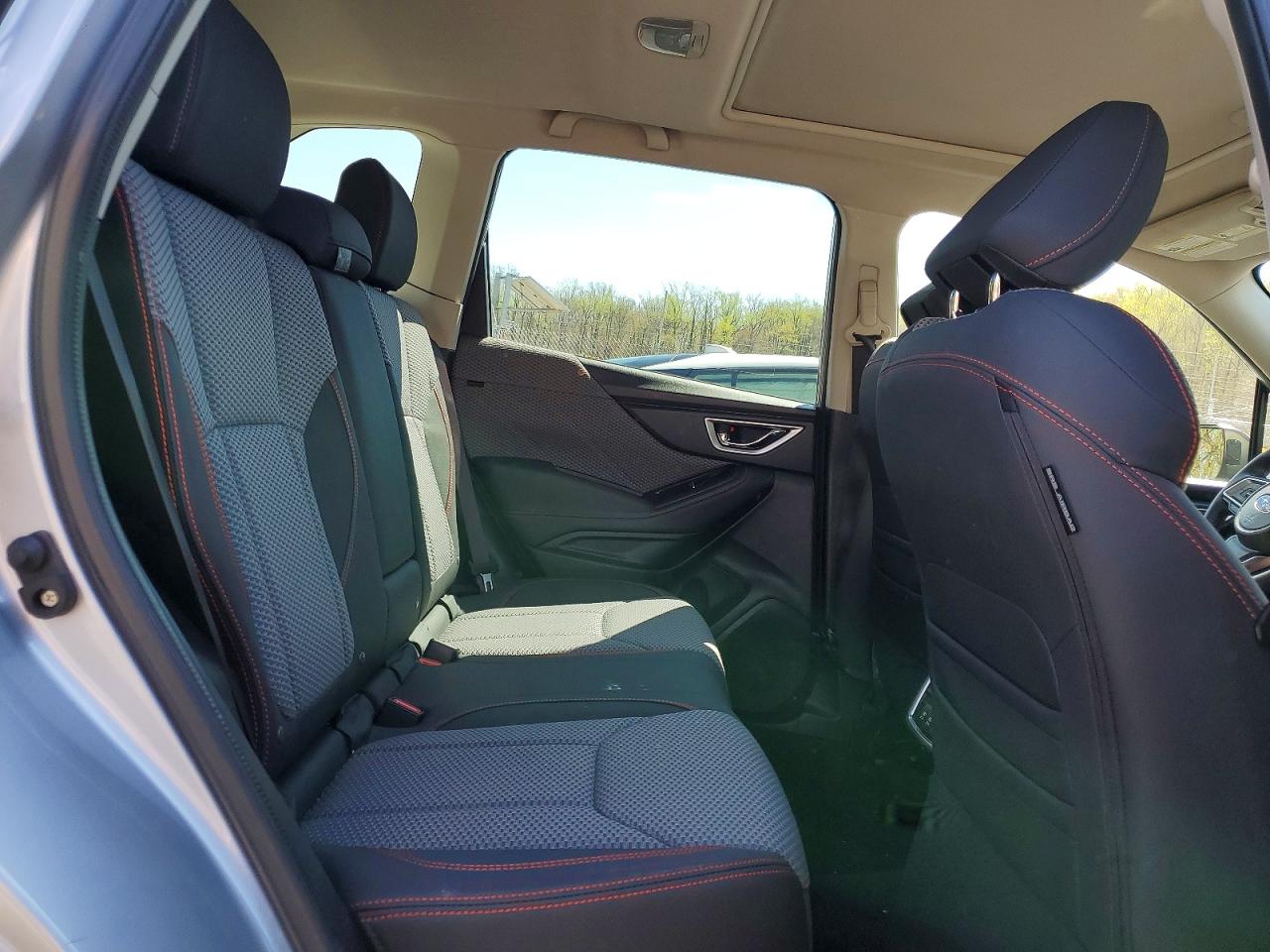 2021 Subaru Forester VIN JF2SKARC4MH464990 photo 10