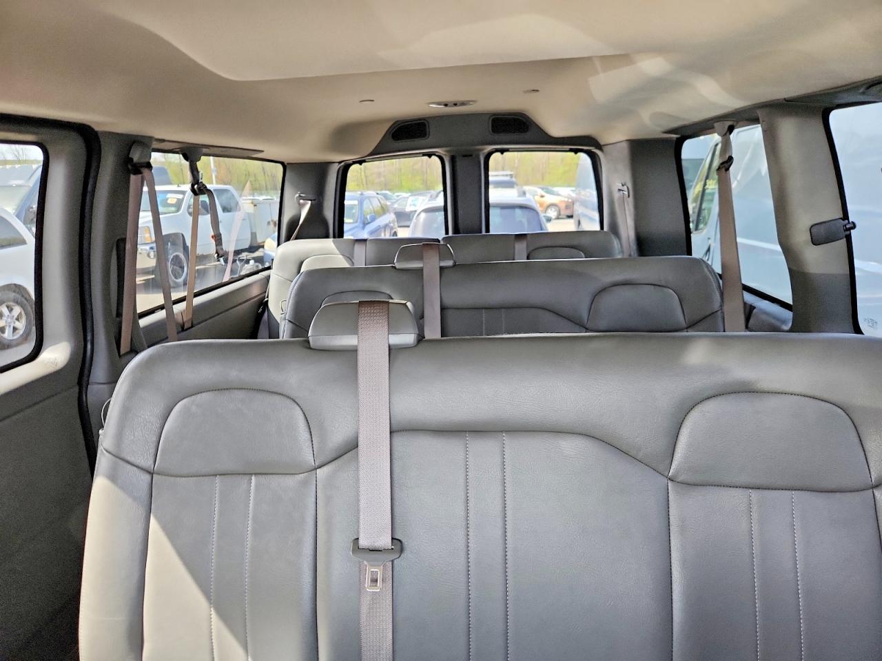 2025 CHEVROLET Express VIN 1GAWGEFP2S1262583 photo 10