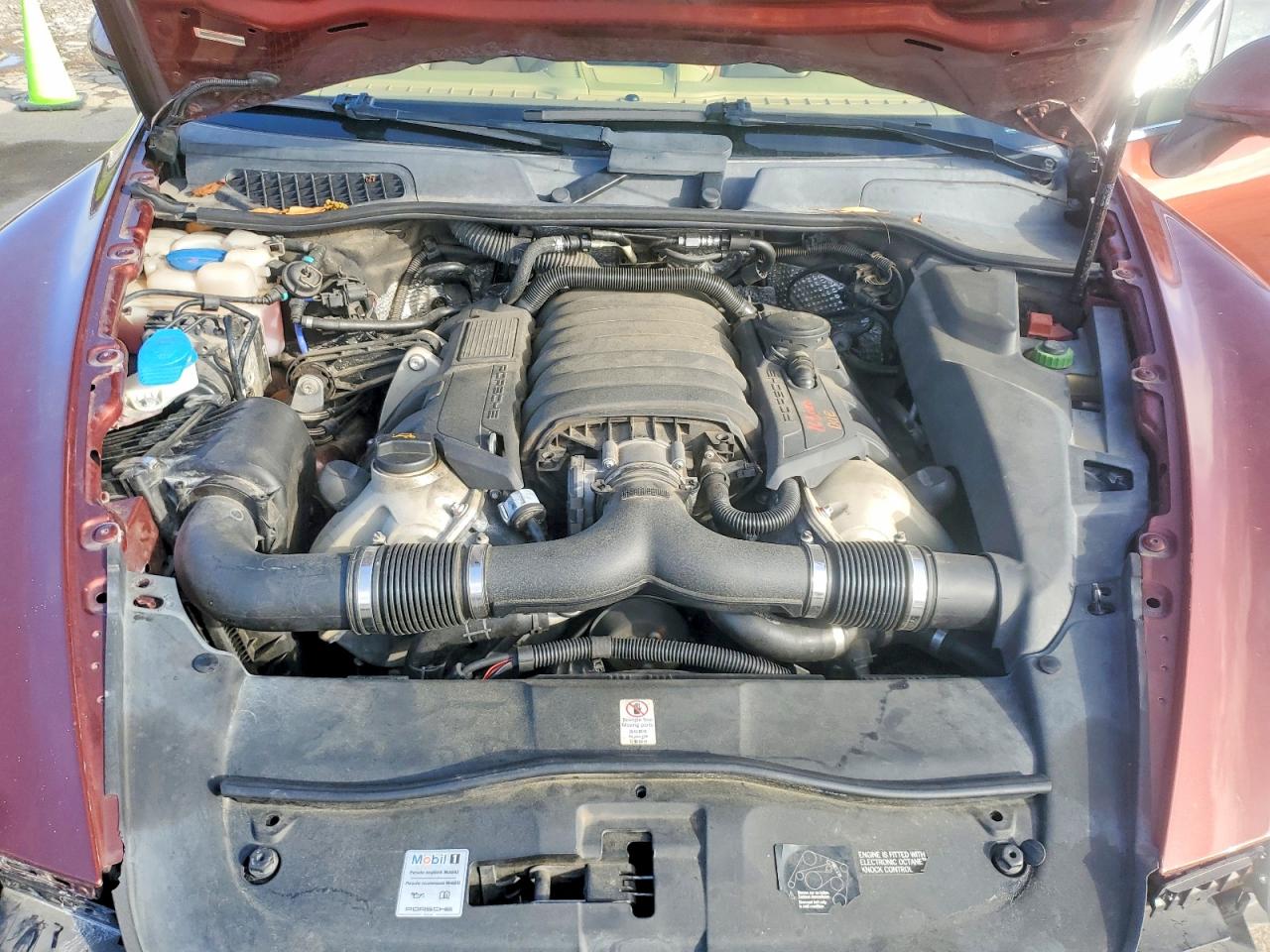 2011 PORSCHE Cayenne VIN WP1AB2A26BLA54803 photo 12