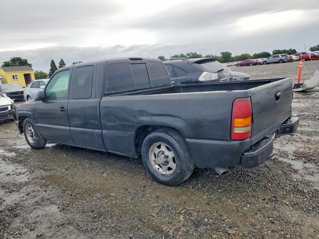 2001 GMC SIERRA VIN 1GTEC19V21Z183870 photo 2