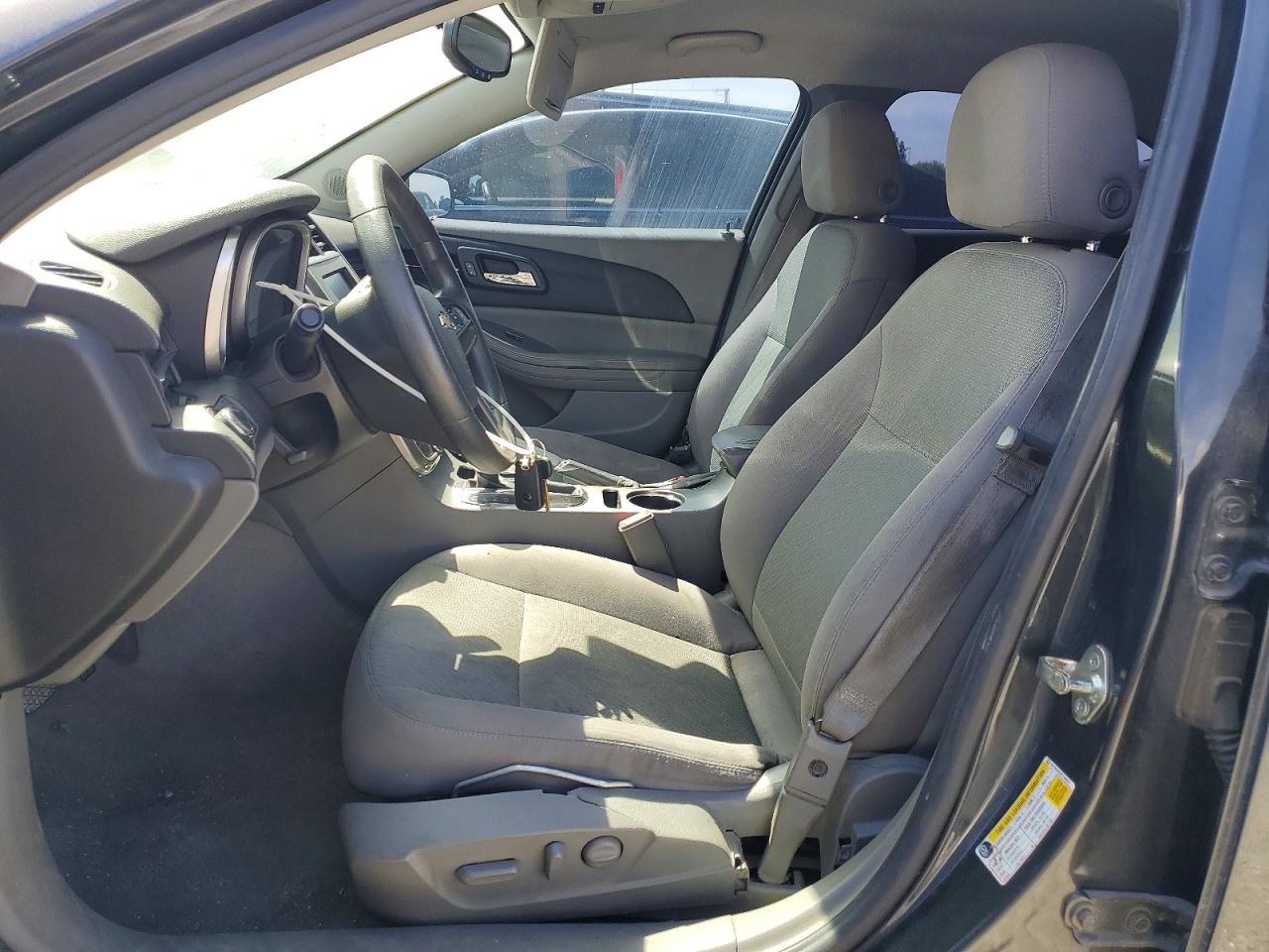 2015 Chev Malibu VIN 1G11A5SL8FF266631 photo 7