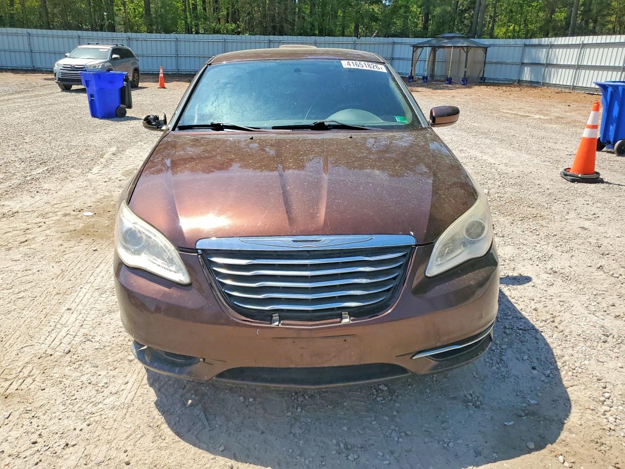 2012 Chrysler 200 VIN 1C3CCBABXCN292266 photo 5