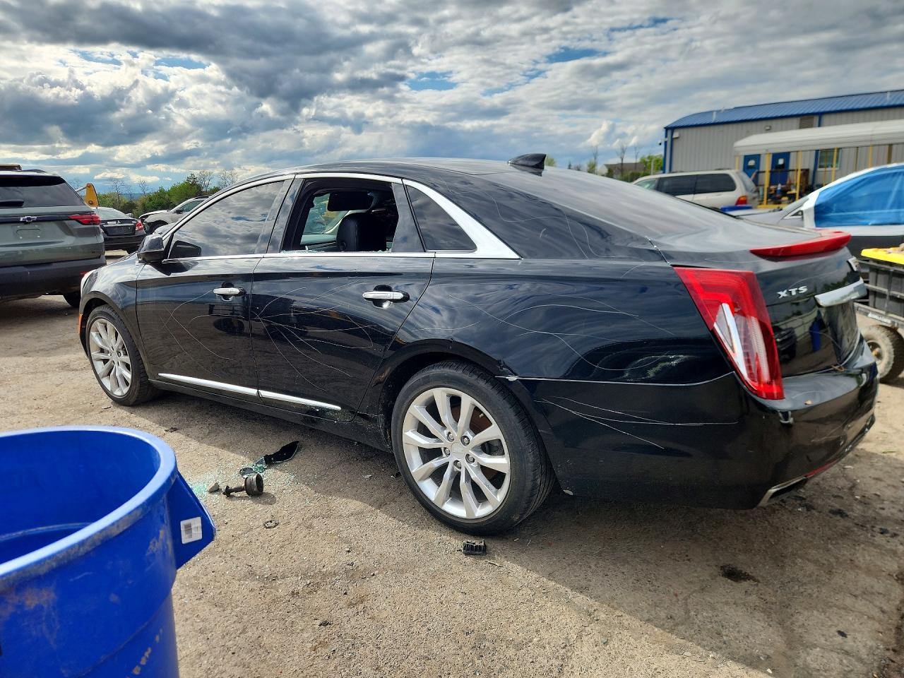 2017 Cadillac Xts VIN 2G61M5S38H9111154 photo 2