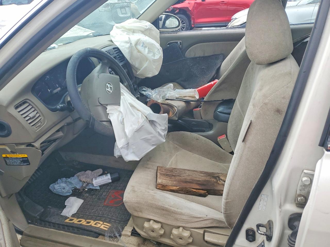 2004 Hyundai Sonata VIN KMHWF25S04A980887 photo 7