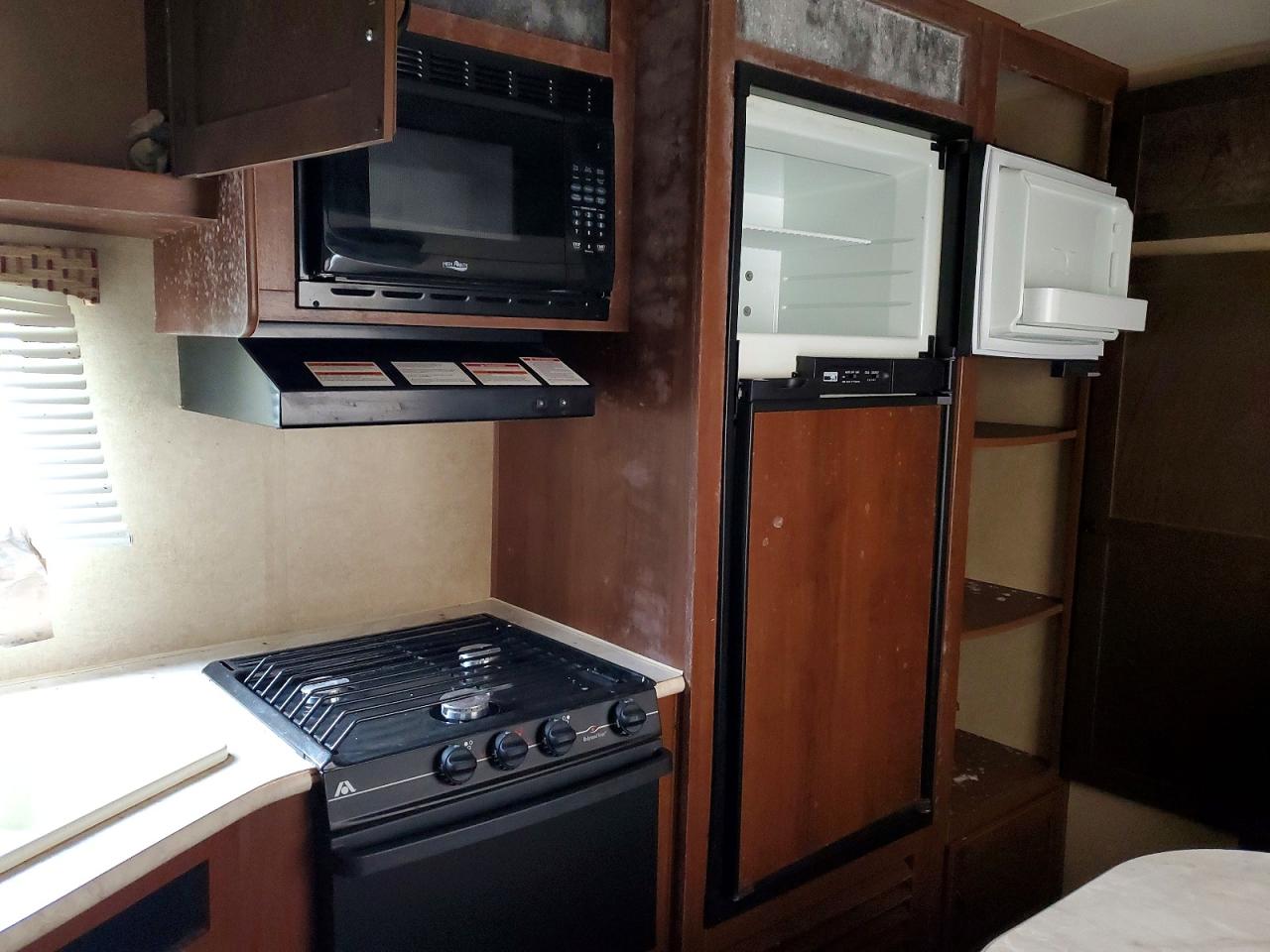 2014 JAYCO All models VIN 1UJBJ0BP4E77R0417 photo 8