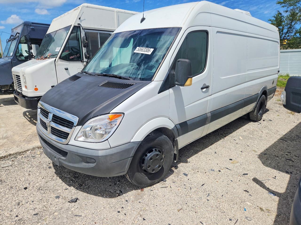 2007 Dodge Sprinter VIN WD0PF445X75196883 photo 1
