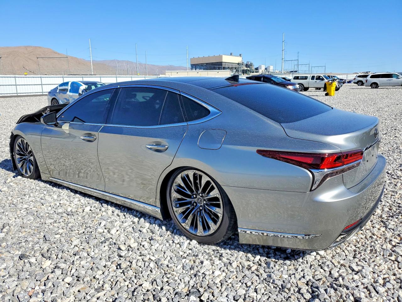 2019 Lexus Ls500 VIN JTHC5LFF0K5006719 photo 2