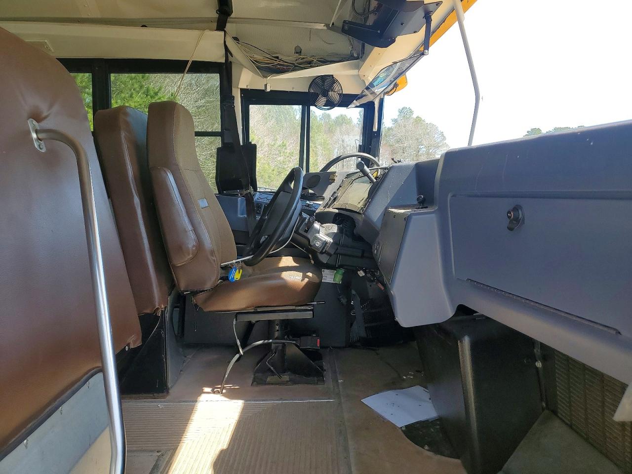 2018 BLUEBIRD School bus VIN 1BAKGCPA7JF337861 photo 5