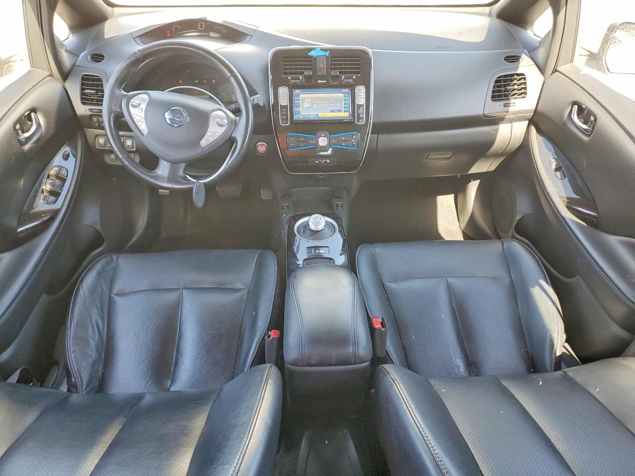 2013 NISSAN Leaf VIN 1N4AZ0CP4DC405596 photo 8