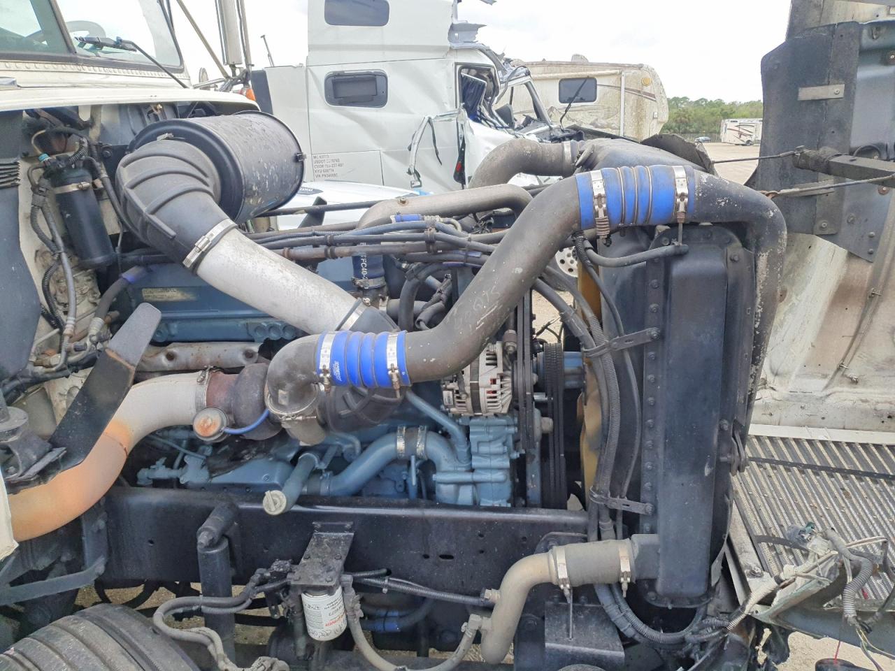 2000 FREIGHTLINER All other VIN 1FUYDSZB3YPB55938 photo 7