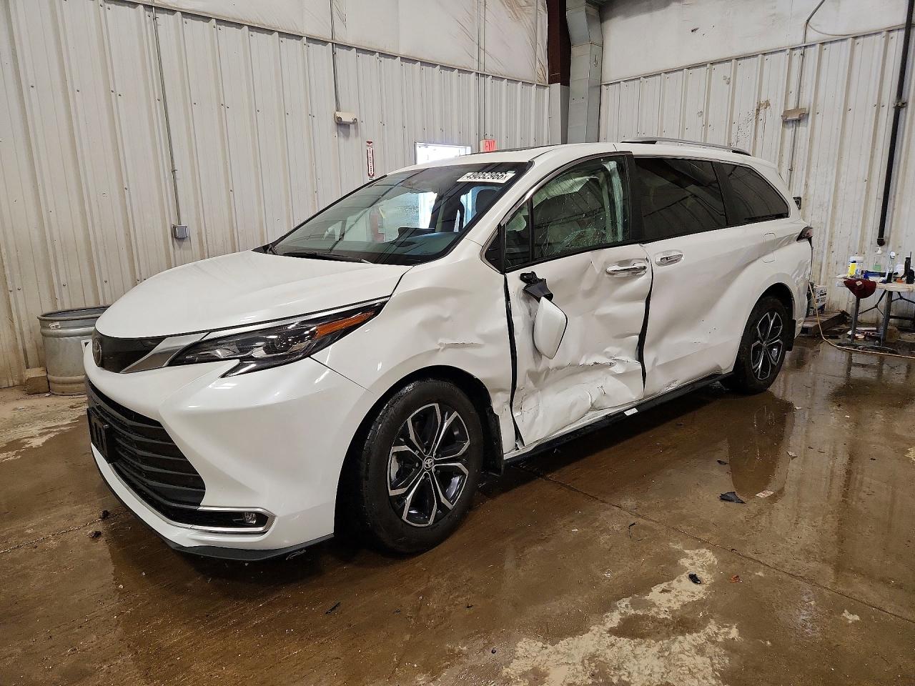 2026 TOYOTA Sienna VIN 5TDESKFC5TS236853 photo 1