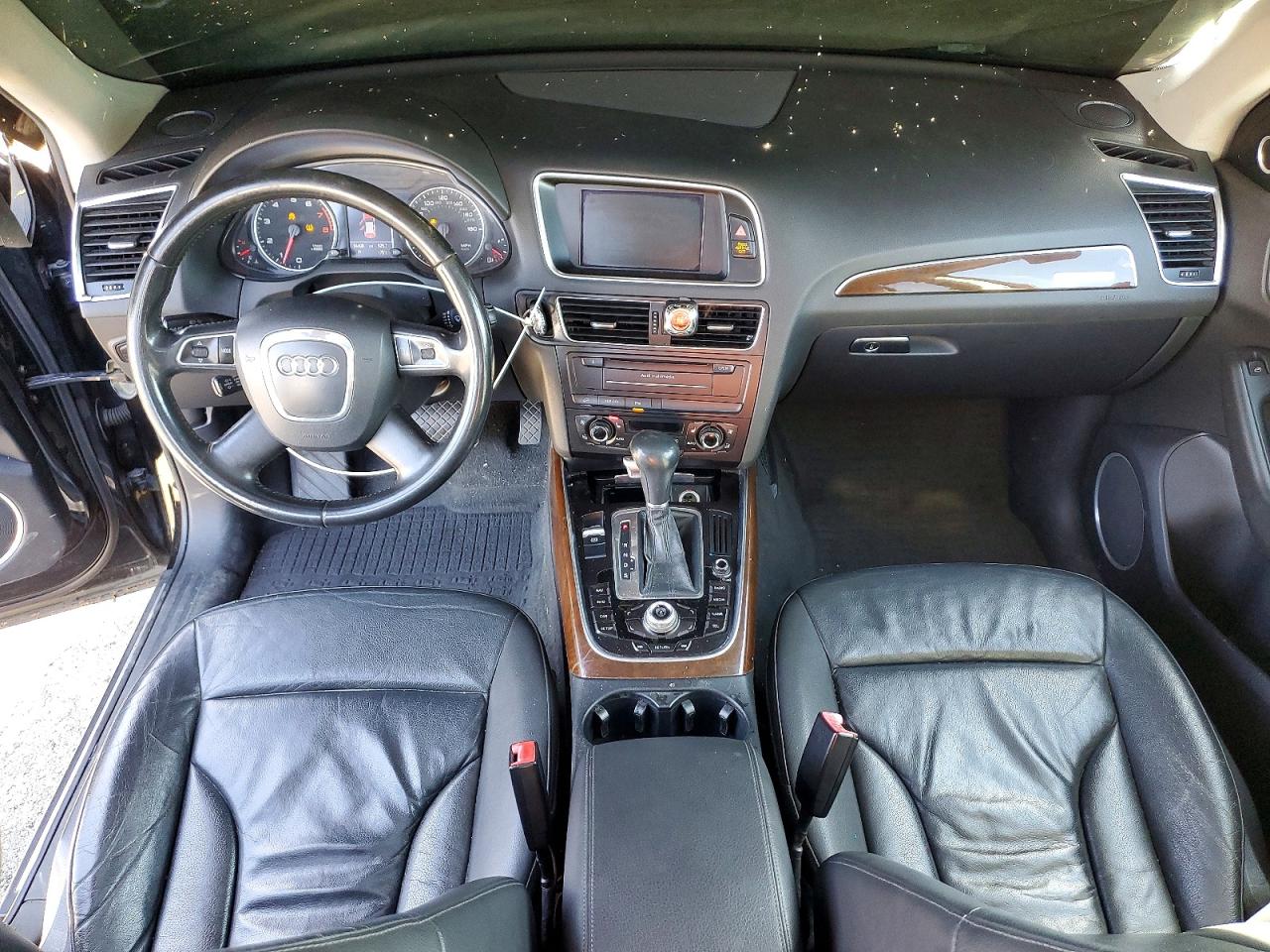 2010 Audi Q5 VIN WA1LKAFP0AA079208 photo 8