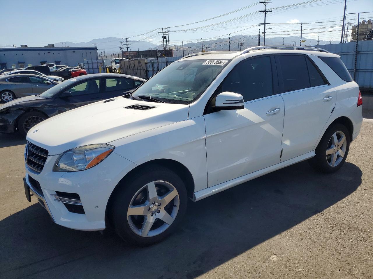 2014 Mercedes-Benz M-class VIN 4JGDA5JB2EA293294 photo 1