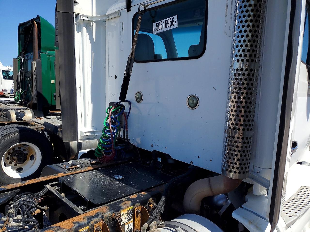 2014 KENWORTH All models VIN 1XKYA48X4EJ403204 photo 9