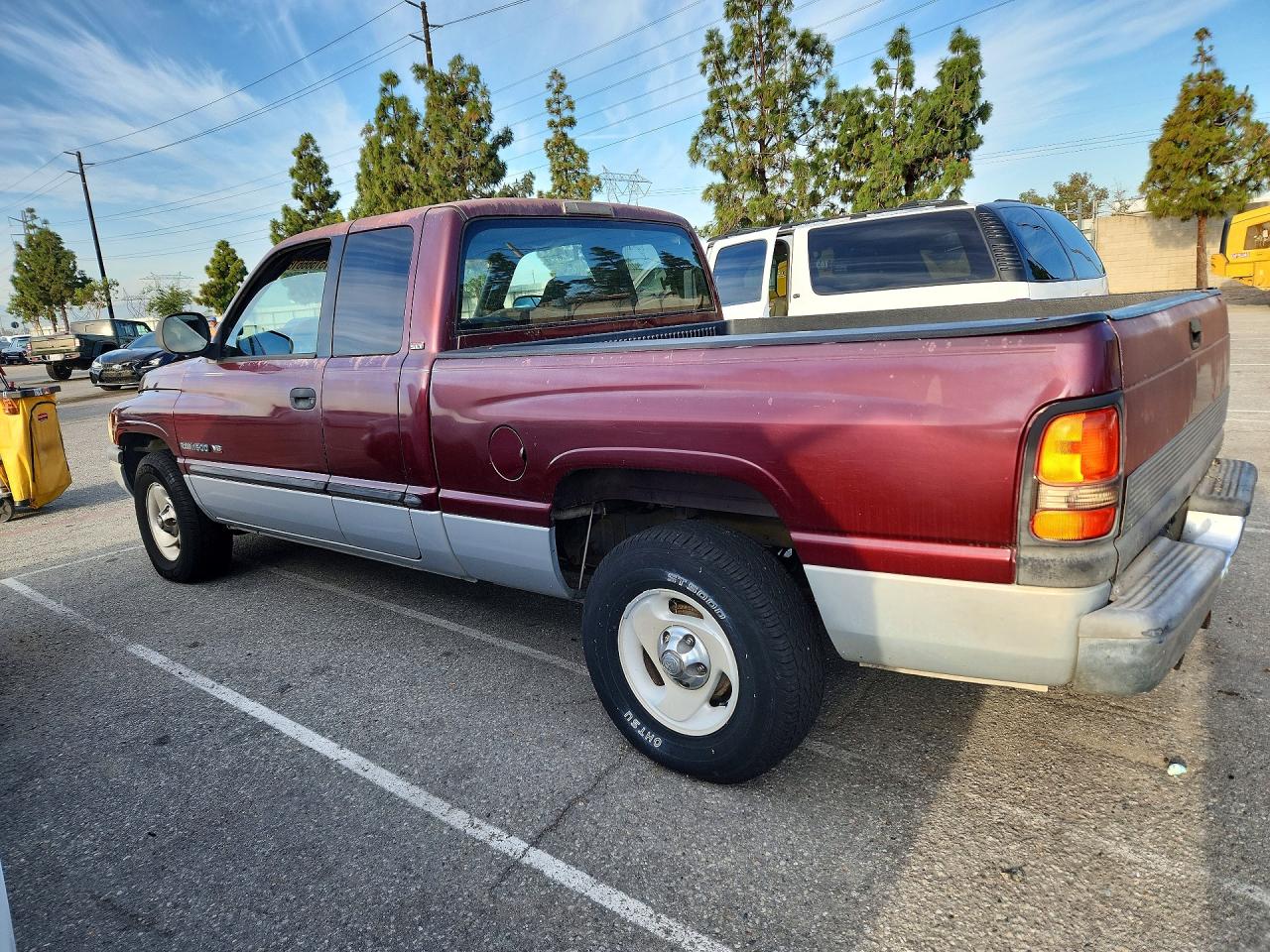 2001 Ram Ram pickup VIN 1B7HC13Z71J239390 photo 2
