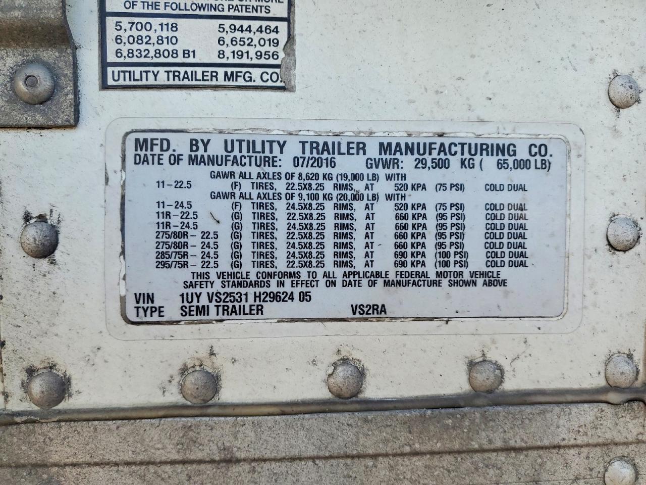 2017 UTILITY Utility tr VIN 1UYVS2531H2962405 photo 10
