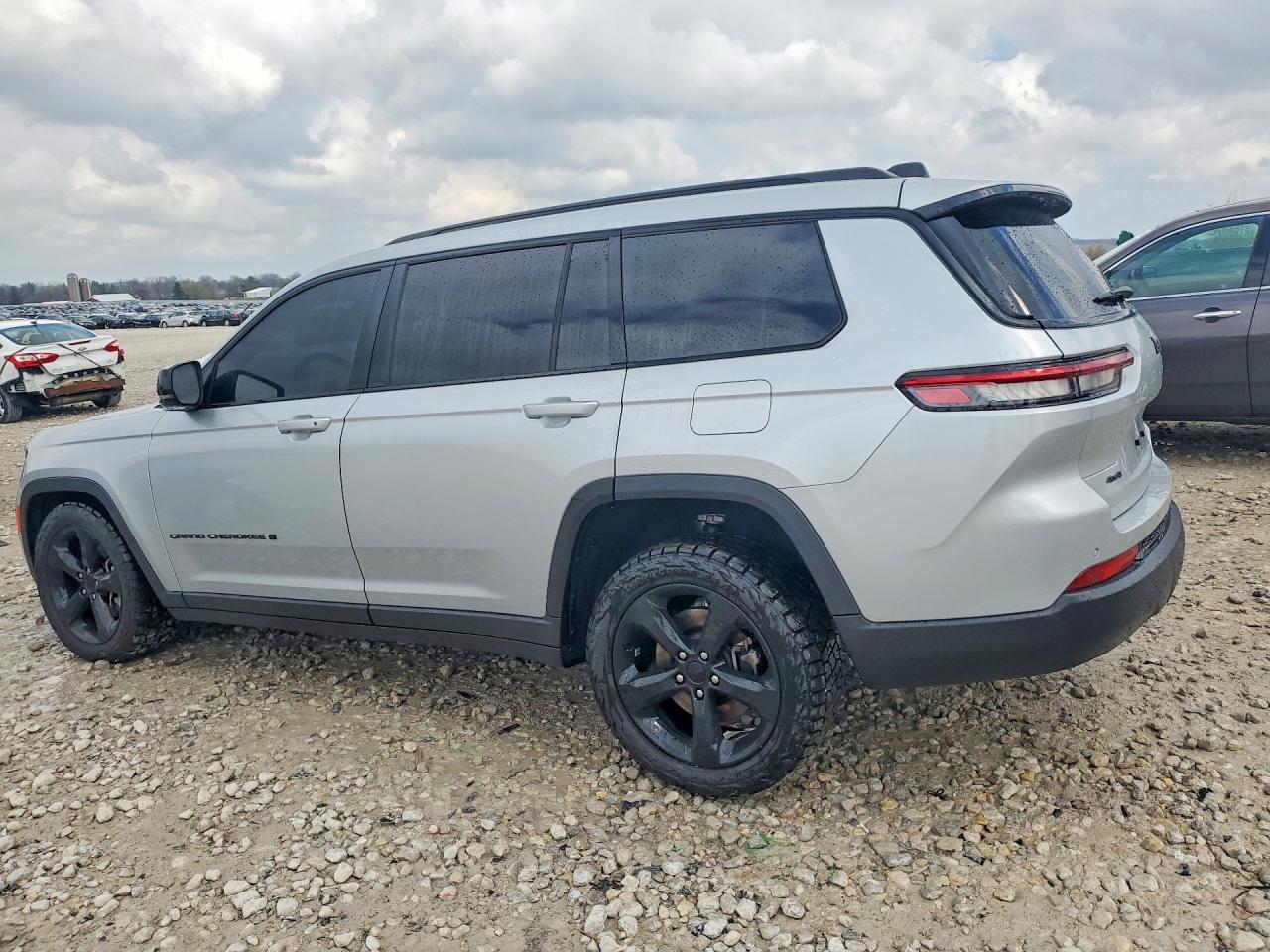 2023 Jeep Grand cher VIN 1C4RJKAG1P8871898 photo 2