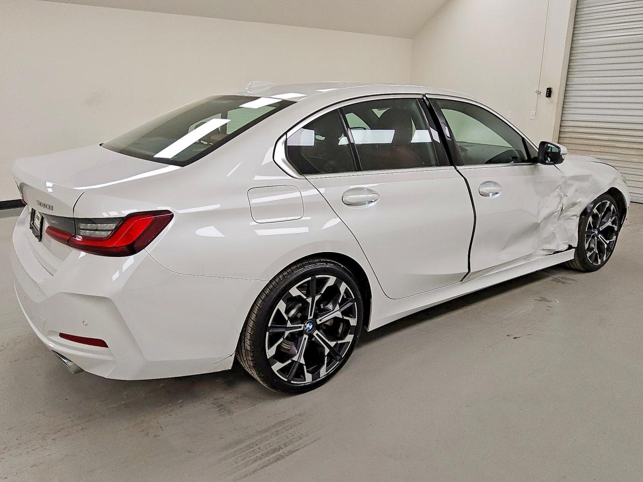 2026 BMW 3 series VIN 3MW69CW0XT8G04509 photo 3