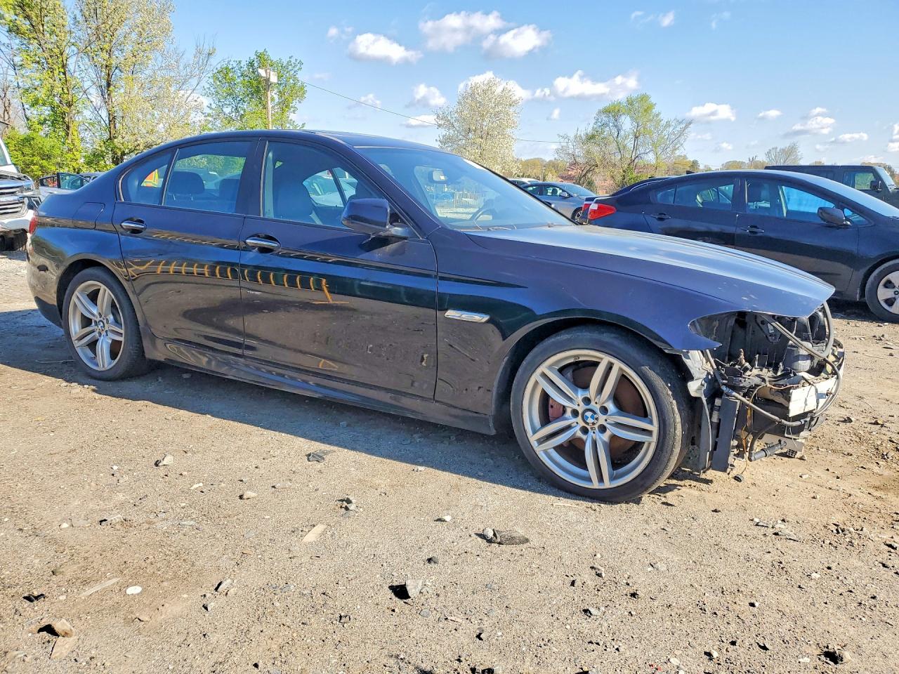 2013 BMW 5 series VIN WBAFR9C52DDX80431 photo 4