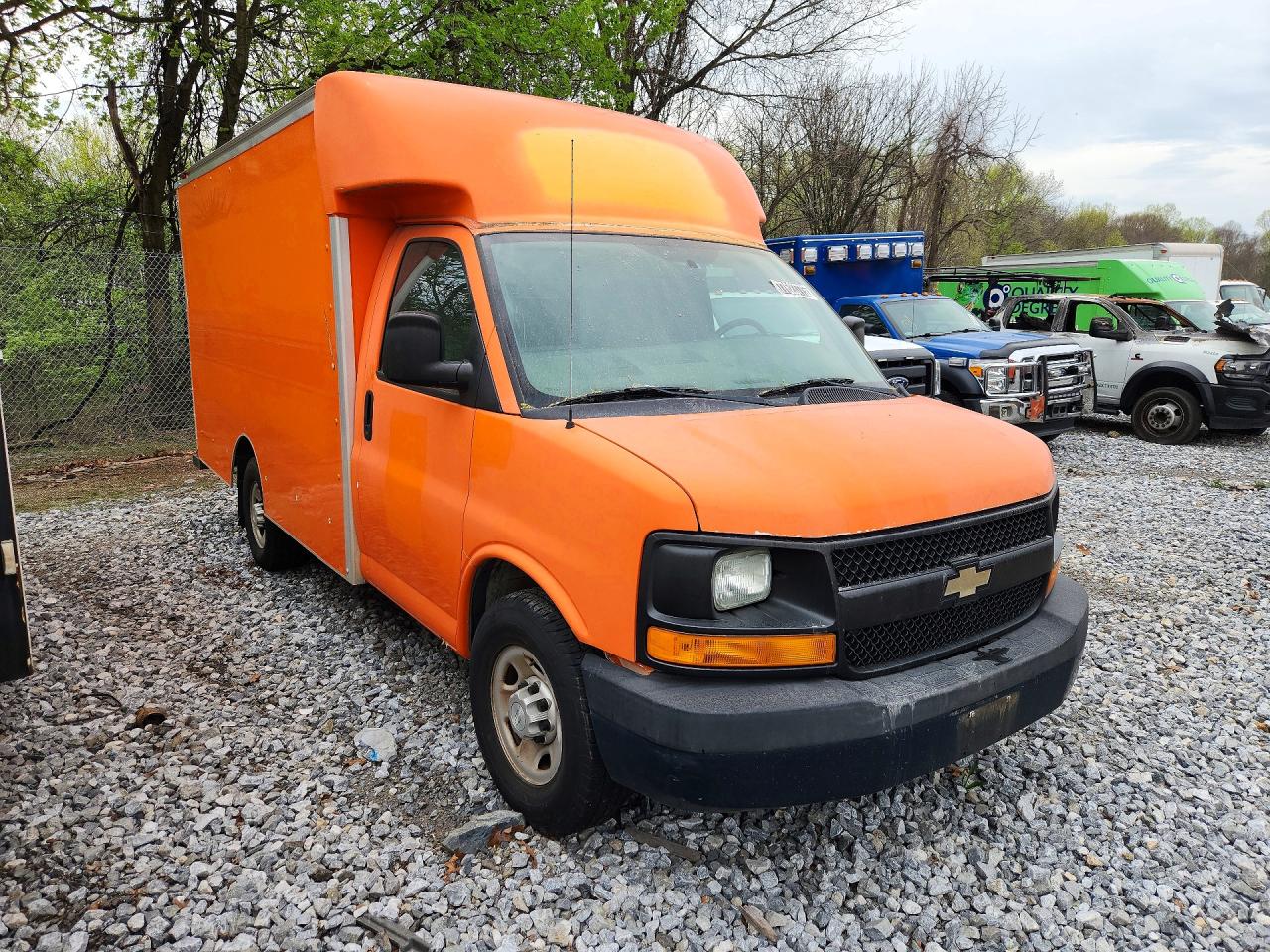 2014 Chevrolet All models VIN 1GB0G2CA7E1212749 photo 4