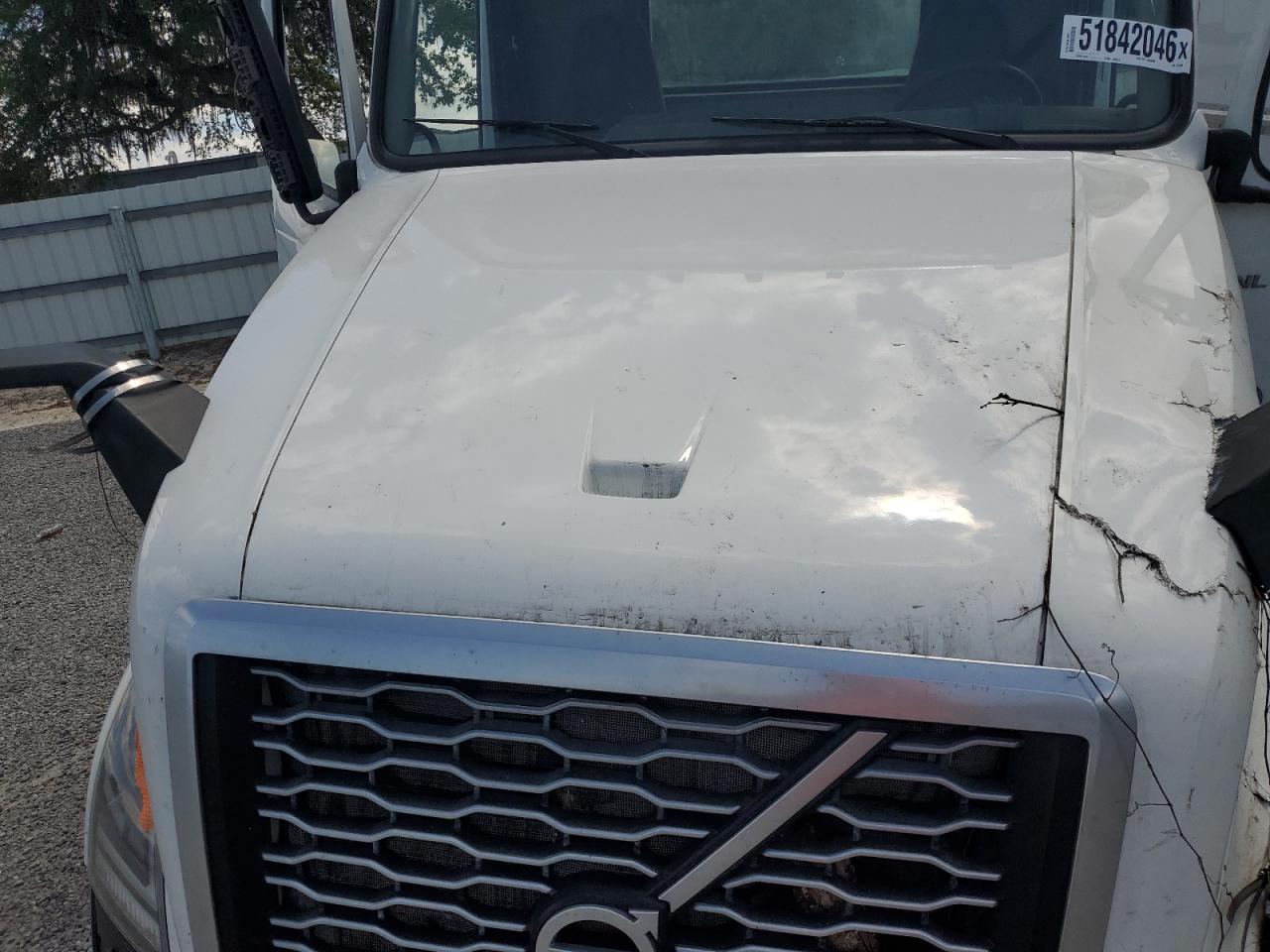 2022 VOLVO Vn VIN 4V4NC9EHXNN312888 photo 7