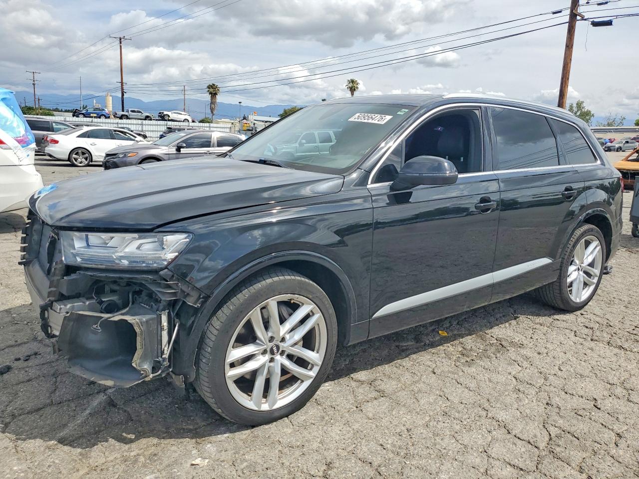 2017 Audi Q7 VIN WA1VAAF71HD056198 photo 1