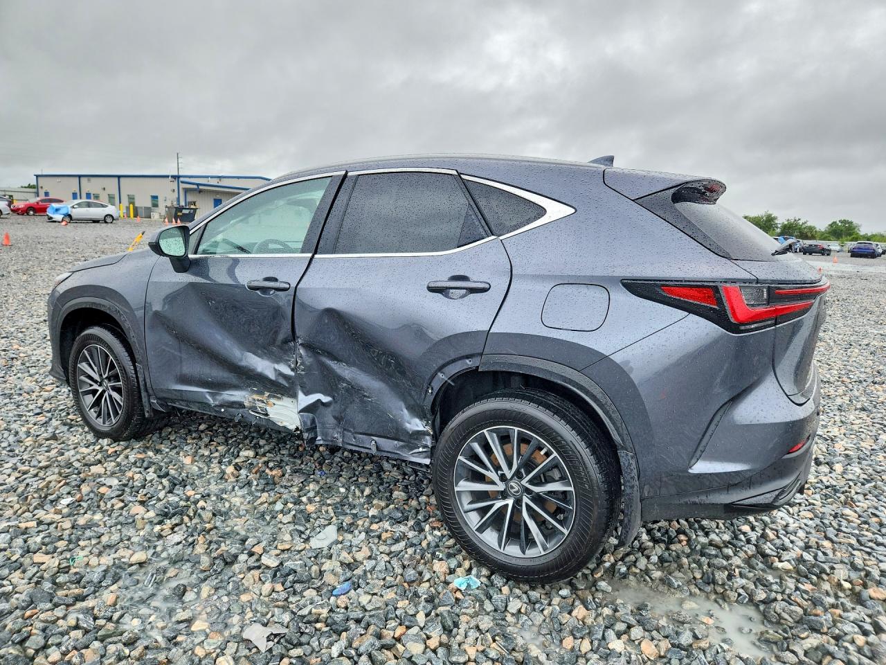 2022 Lexus Nx VIN JTJAGCEZ1N5002078 photo 2