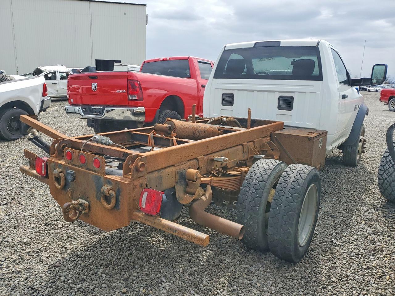 2011 Dodge Ram 5500 VIN 3D6WA7ELXBG575590 photo 3