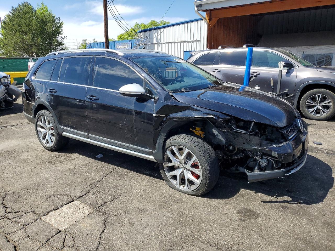 2017 VOLKSWAGEN Golf VIN 3VWH17AU0HM538049 photo 4