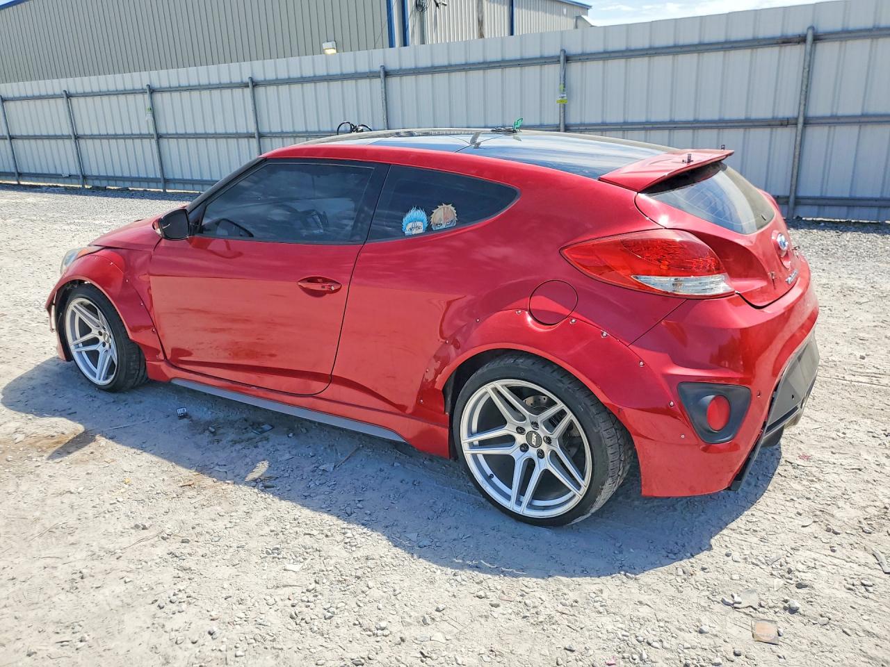 2015 Hyundai Veloster VIN KMHTC6AE1FU225283 photo 2