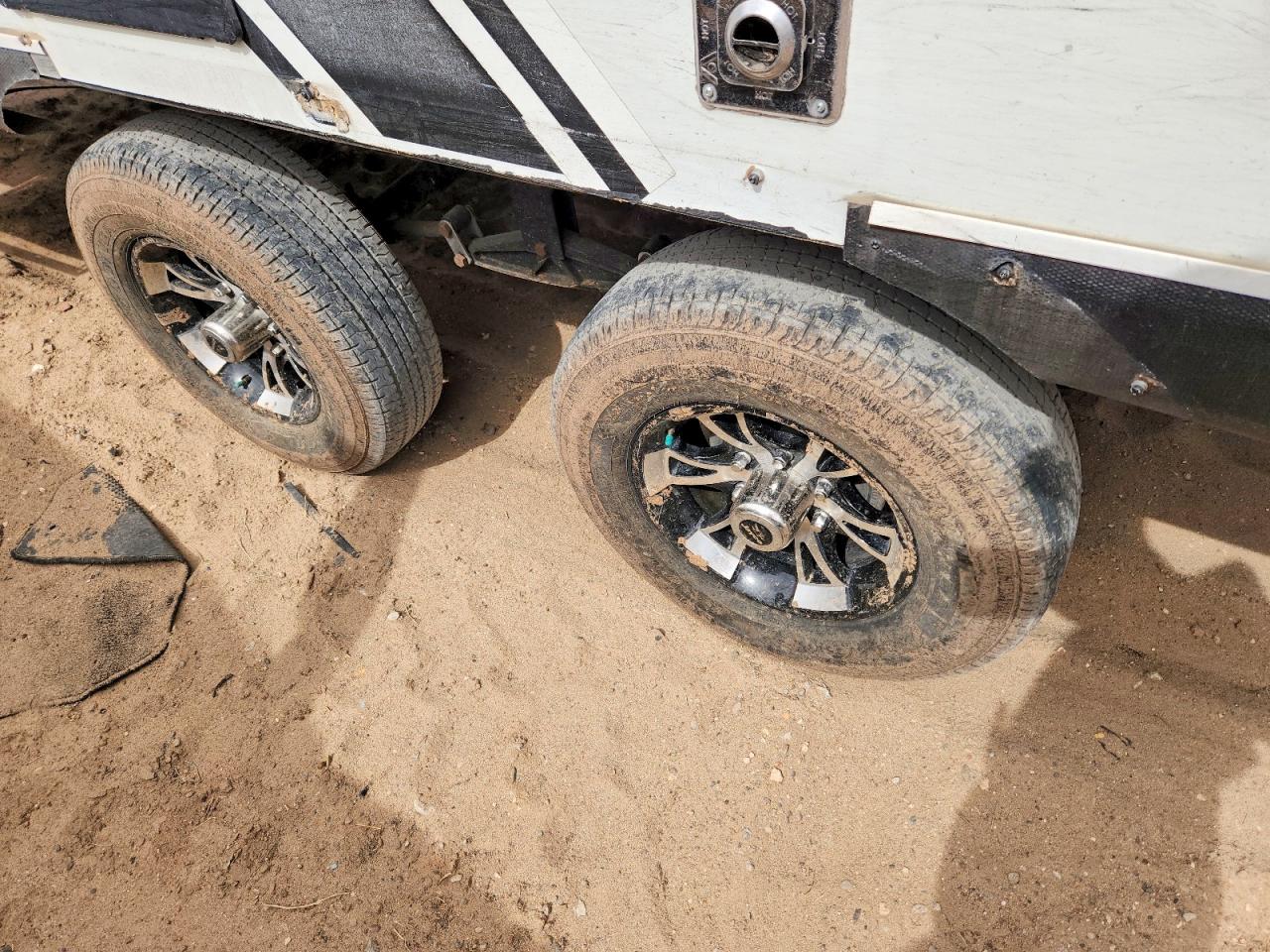 2018 JAYCO All models VIN 1UJBJ0BR0J14L0107 photo 8