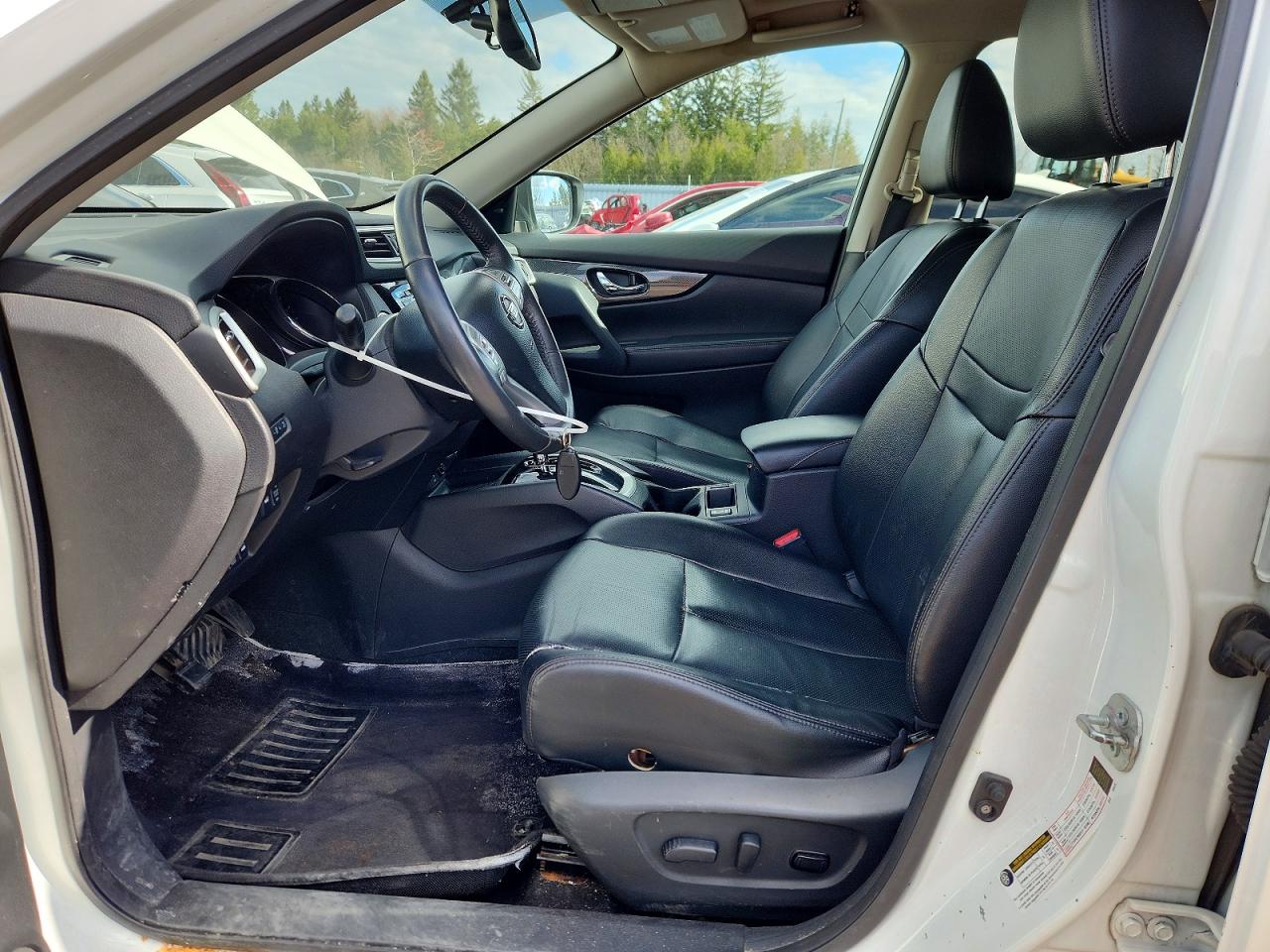 2015 Nissan Rogue VIN 5N1AT2MV8FC920586 photo 7