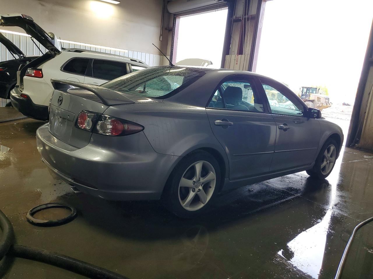 2008 Mazda 6 VIN 1YVHP80C385M41489 photo 3