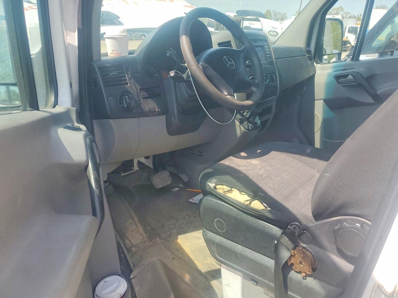 2014 Mercedes-Benz Sprinter VIN WD3PE7DC7E5929460 photo 8