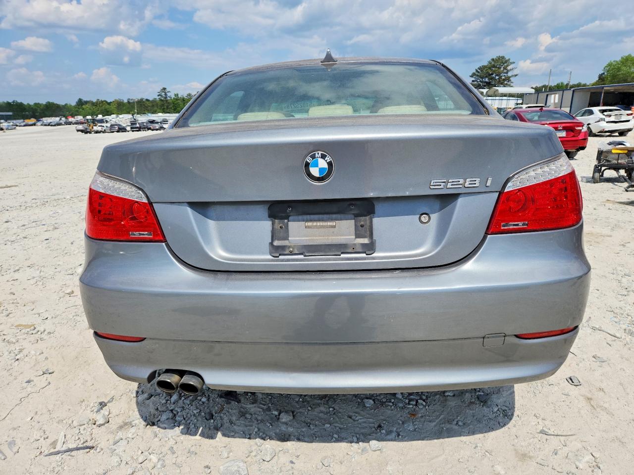 2010 BMW 5 series VIN WBANU5C51AC363709 photo 6