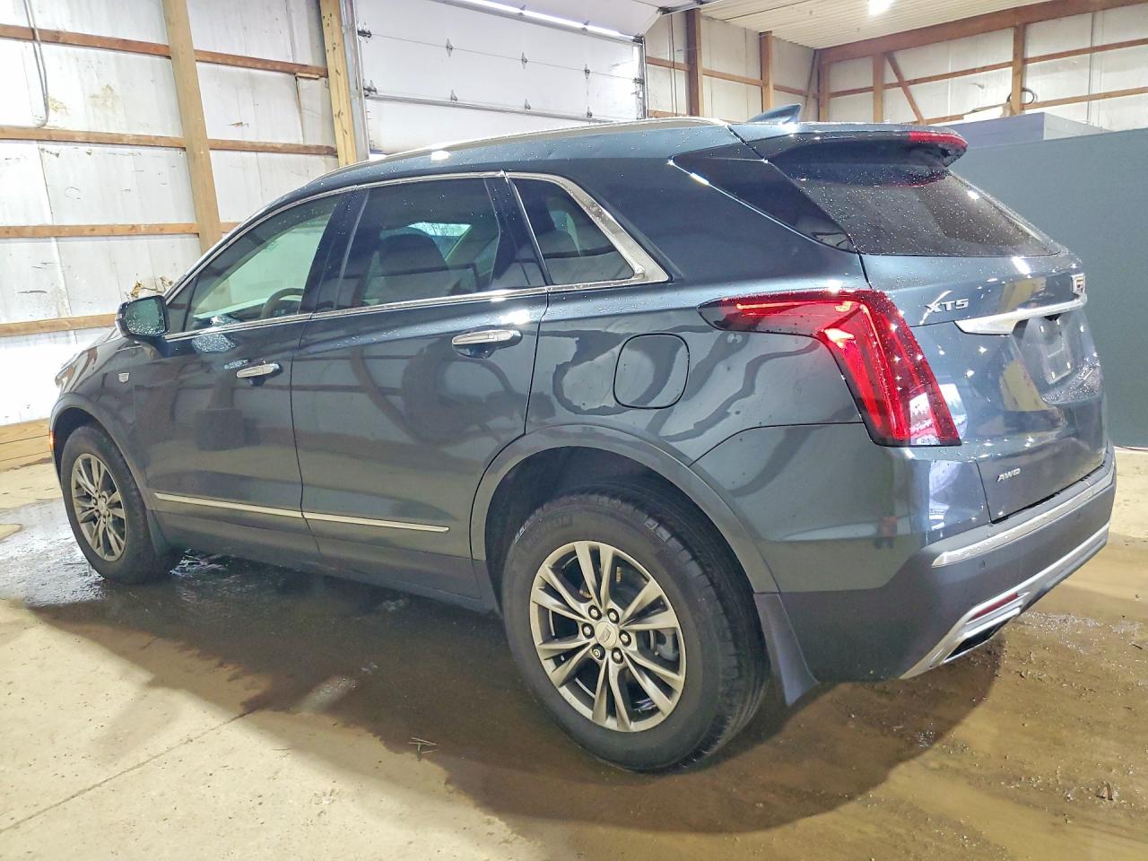 2021 Cadillac Xt5 VIN 1GYKNDRS9MZ138976 photo 2