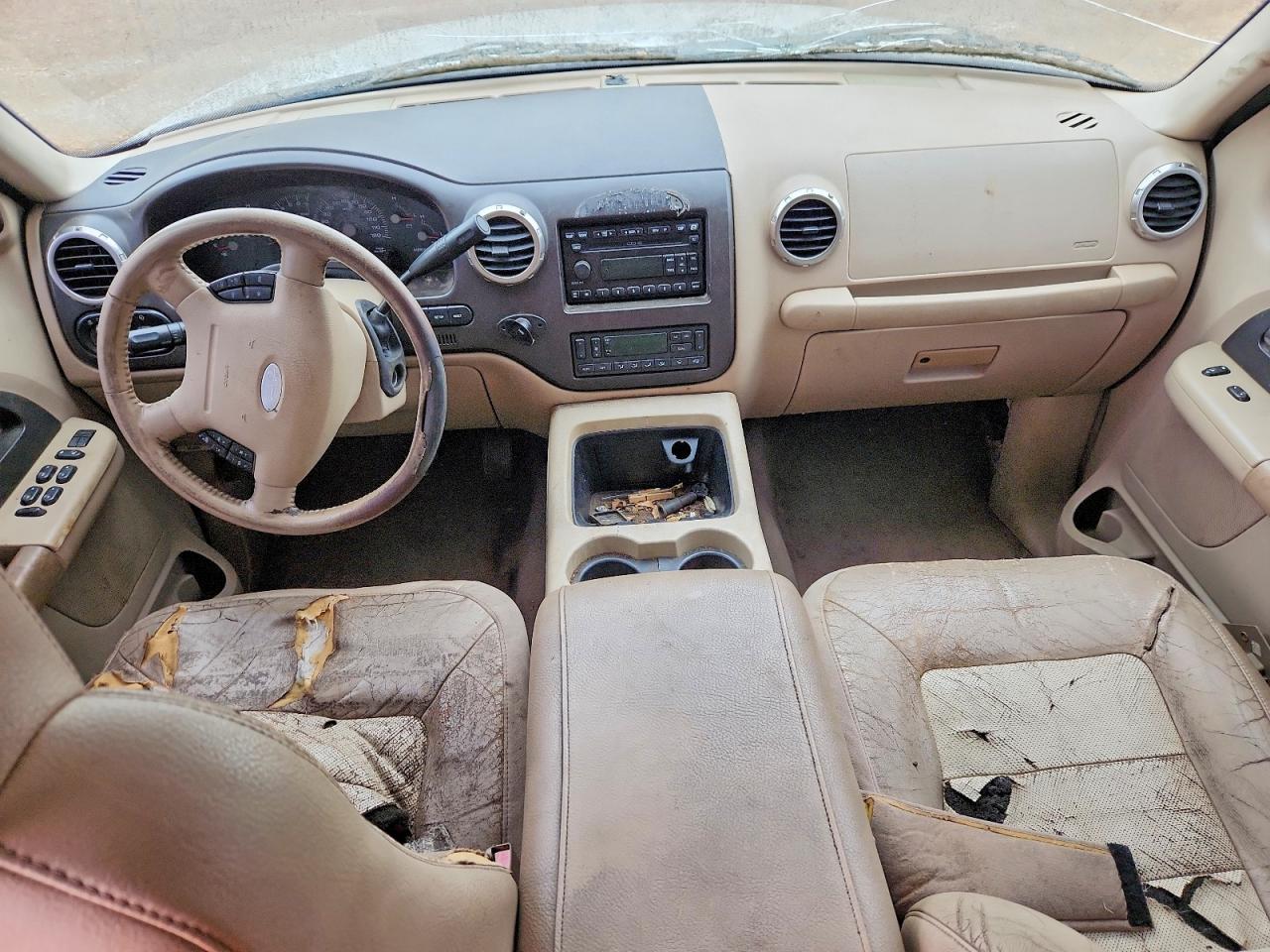 2003 Ford Expedition VIN 1FMRU17W33LC04009 photo 8