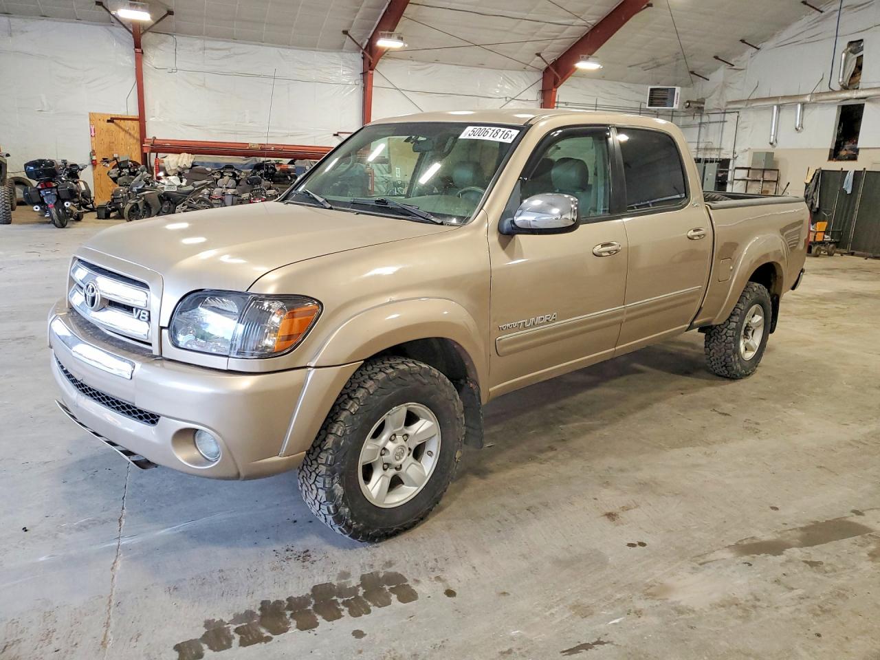 2005 Toyota Tundra VIN 5TBDT44105S497454 photo 1