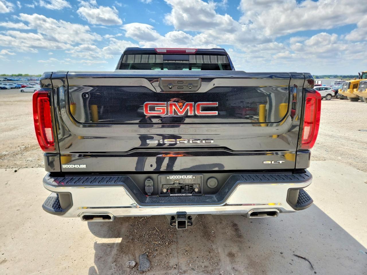 2023 GMC SIERRA VIN 1GTUUDEDXPZ179369 photo 6