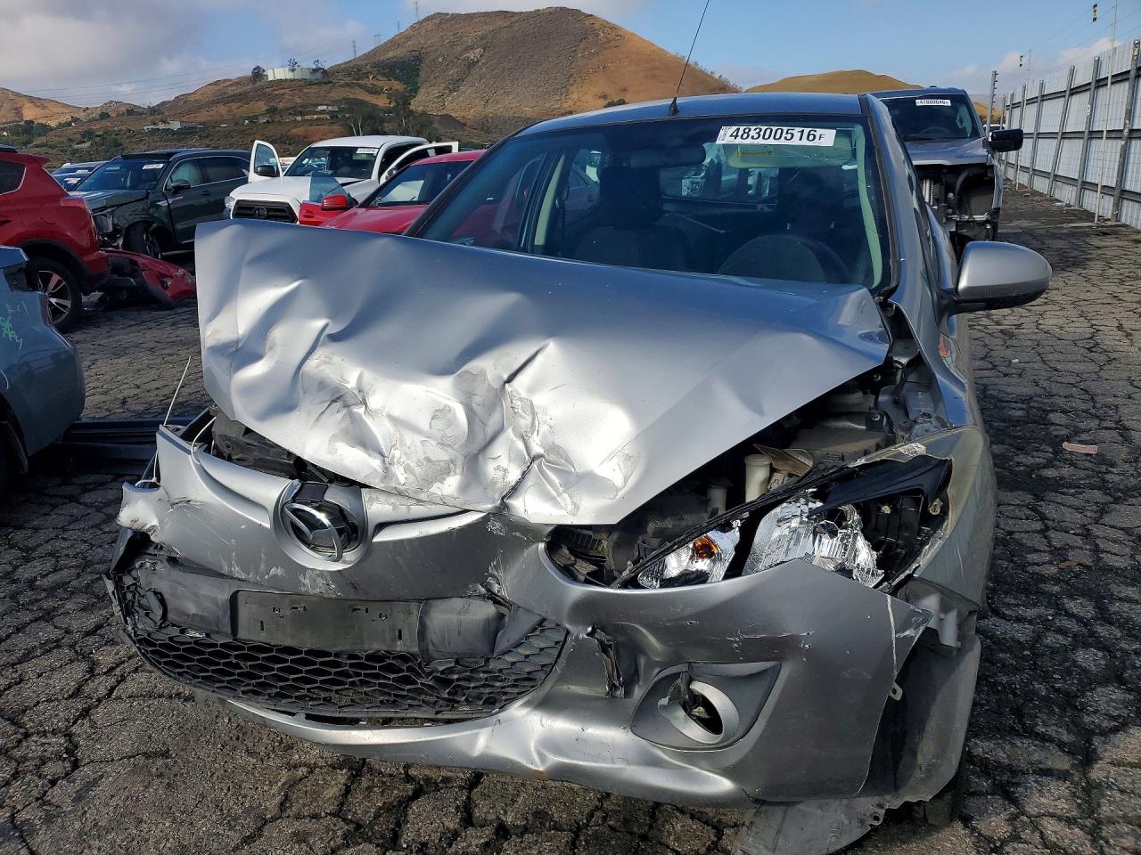 2013 Mazda 2 VIN JM1DE1LY7D0161395 photo 5